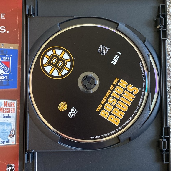 Boston Bruins license plate & Two-DVD set of The History of the team. Like new!! - Picture 4 of 5